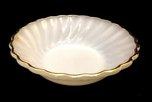 Anchor Hocking 5" Weiß Swirl Milchglas mit Goldrand Schüssel - Bild 1 von 6
