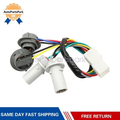 Tail Light Wire Harness w/Socket 924152F220 For Kia Spectra5 2005-2009 2.0L - Image 1 of 4