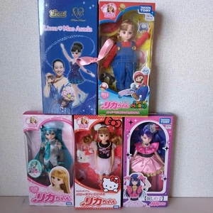 Rare Takara Tomy Collaboration Licca chan 5-Piece Set Oshi no Ko Hello Kitty - Picture 1 of 10