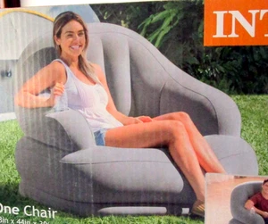 DOS (2) SILLAS DE CAMPAMENTO INFLABLES INTEX NUEVAS ~ ASIENTOS SUAVES Y CÓMODOS 48" X 44" X 39" - Imagen 1 de 12