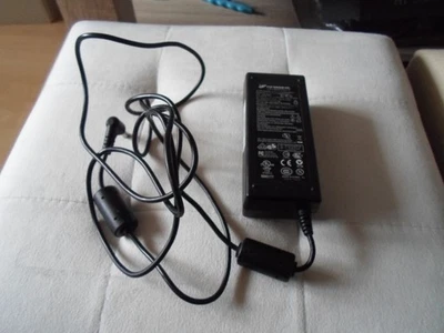 Netzteil AC/DC Adapter FSP065-ASC für Medion Notebooks 19V-3.42A - Bild 1 von 2