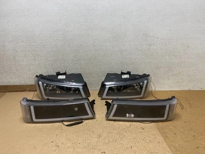 Faros de humo negros Silverado/Avalanche 2003 a 2007 señales U2695 PS Foto 1 de 4