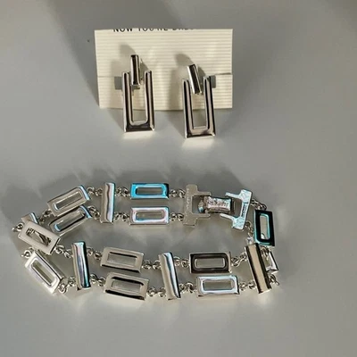 Nuevo juego de pulsera y pendiente (clip on) Foto 1 de 4