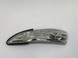 87613 2M000 Side Mirror Signal Lamp Left for 2008 2016 Hyundai Genesis Coupe - Picture 1 of 6