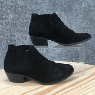 American Eagle Boots Womens 6.5 W Casual Heels Ankle Bootie Black Faux Suede - Image 1 of 4