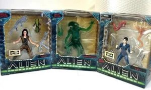 Alien 4 Figure Set (Ripley Warrior Alien Cole) Action FiguresMovie Edition Japan - Picture 1 of 16