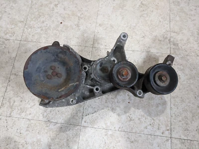 Dodge ram 2500 v10 8.0 alternator bracket  - Image 1 of 3