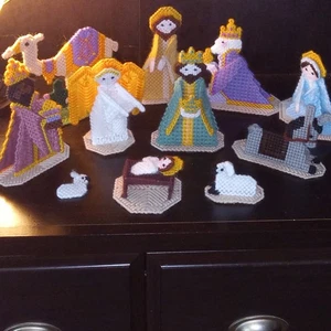Vtg Plastic Canvas Figures Needlepoint Nativity Set 12 Pc Christmas Handmade - Picture 1 of 10