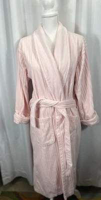 Laura Ashley Spa Robe One Size Pink Cozy Heavy CabinCore Weight Cotton - Image 1 of 4