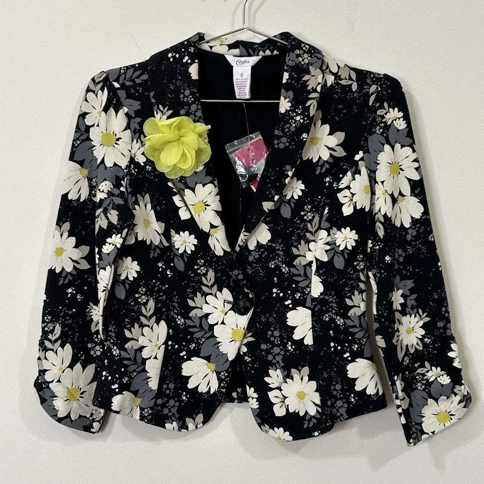 Chaqueta CANDIE’S Jr S Nueva con Etiquetas Blazer Recortado Floral Tejido Joya Botón Manga 3/4 Foto 1 de 4