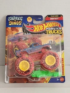Hot Wheels Monster Trucks BIGFOOT Sharks vs Dinos/Team Dino 1/64 - Picture 1 of 7