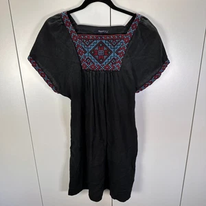 Vestido bohemio de lino negro bordado mediano Madewell para mujer manga corta bolsillos - Imagen 1 de 7