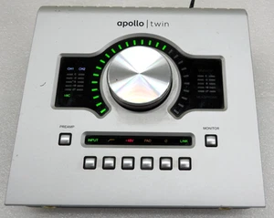 Universal Audio Apollo Twin MKII Thunderbolt Audio Interface Solo Core Silver - Picture 1 of 8