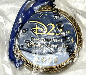 Disney D23 Muppet Christmas Carol Screening 30th Anniversary Ornament Book MIP - Picture 1 of 8