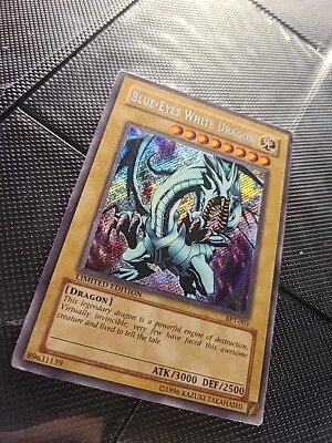 Blue Eyes White Dragon BPT-003 Rare Holofoil Shift Error/Border Shift Error - Image 1 of 4