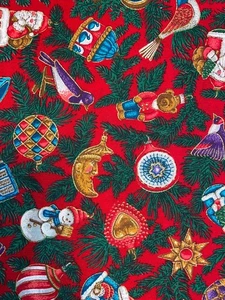1/2 Yard HOLIDAY ORNAMENTS 100% Cotton Fabric 18" X 44" NEW 7.5 Christmas - Picture 1 of 4
