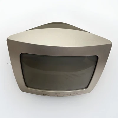 RCA 13" E13320 Composite CRT TV For Retro Gaming NES N64 SEGA No Remote - Image 1 of 4