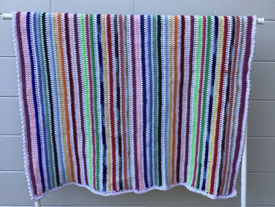 Edredón tejido a mano de ganchillo Foto 1 de 1