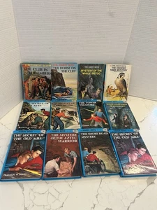 Lot of 33 Hardy Boys  Mystery Hardcover Chapter Books Paperback - Picture 1 of 13