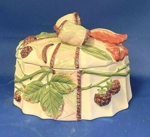 Fitz & Floyd Essentials "Blackberry Rabbit" bedeckt Schale/Zuckerdose EUC  - Bild 1 von 6