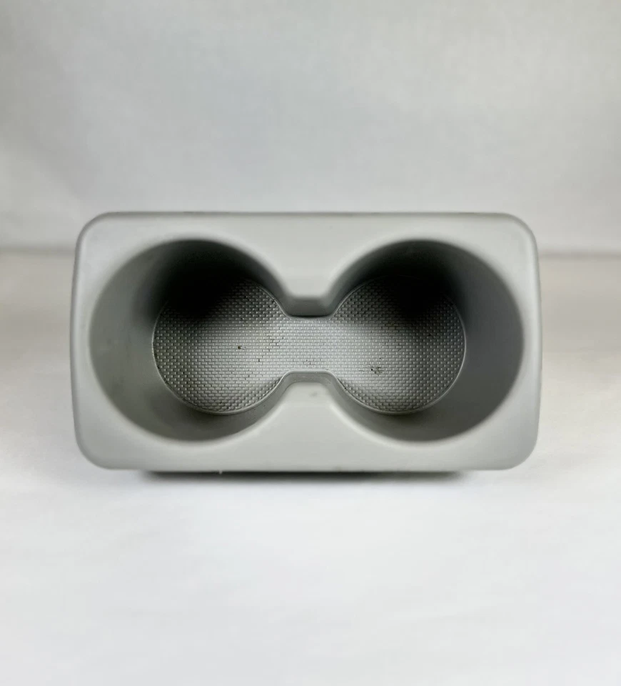 ⭐️ 2011-2016 Kia Forte assento traseiro apoio de braço porta-copo | OEM - Imagem 1 de 4