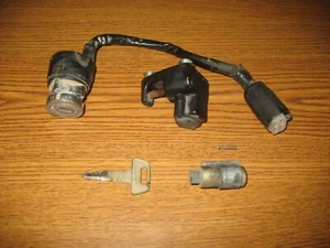 1978 XL350 IGNITION SWITCH LOCK SET HONDA XL 350 78 35010-385-740 - Picture 1 of 9