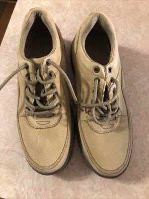 Rockport 男式世界巡回赛系带磨砂休闲工作皮革牛津鞋 9.5 码 — 第 1/4 张图片