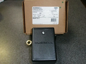 69JF7LY FURNAS HUBBELL AIR COMPRESSOR PRESSURE SWITCH 95-125 PSI OLD #69MB7LY - Picture 1 of 5