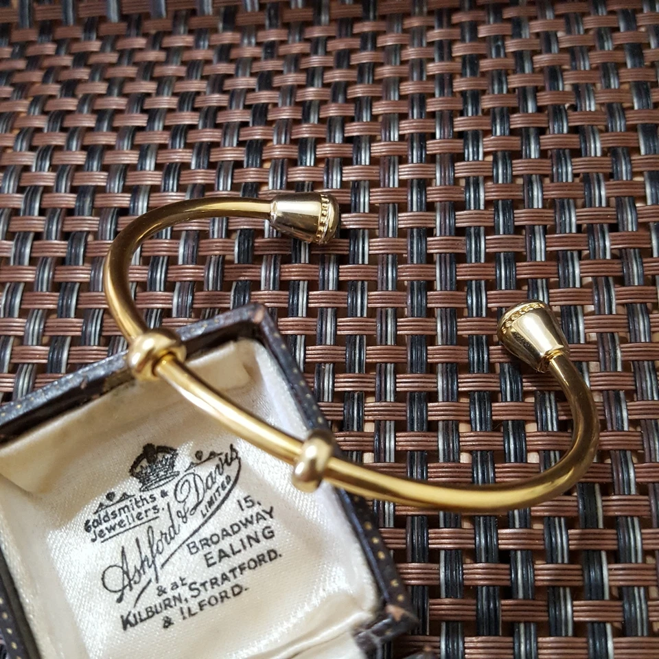 Links Of London 925 Sterling Silver Bracelet, 18k Gold Vermeil Amulet Bangle - Image 1 of 4