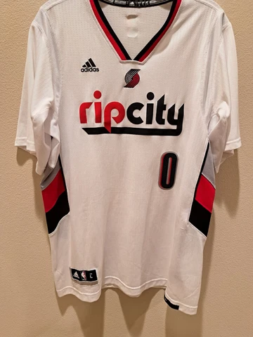 adidas Men's White RIP CITY #0 Damian Lillard V-neck Short Sleeve NBA Jersey L Cover