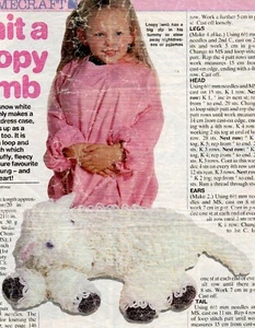 ~ Laminated Vintage Knitting Pattern For Gorgeous Loopy Lamb Pyjama Case ~ - Picture 1 of 1