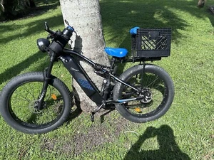 Freesky Electric Bike - Picture 1 of 8