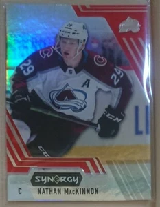 Nathan MacKinnon Synergy Red Colorado Avalanche - Upper Deck Synergy 2020-21 NHL - Bild 1 von 2