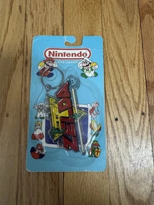 Vtg 1989 Nintendo Power NES Legend of Zelda Keychain Link Mario Luigi Peach NEW - Picture 1 of 11
