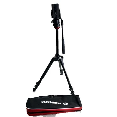 MANFROTTO Befree Live Tripod Fluid Grip Head Travel Compact Italy MVKBFR-LIVEUS - Image 1 of 4