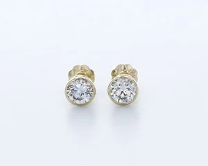 1.0CT Natural Diamonds I/VS2 Round Brilliant 14K Yellow Gold Bezel Classic Studs - Picture 1 of 4