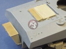 Resicast 1/35 M4A2 Sherman III Deep Wading Lower Section (for Dragon) 352291