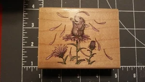 Use sello de goma para ratón de casa lanzar pétalos de margarita me ama no boda HMUR1001 - Imagen 1 de 4