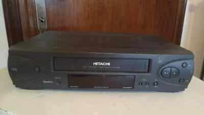 RICAMBI VIDEOREGISTRATORE VCR LETTORE VHS HITACHI VT-MX730 - NON FUNZIONANTE - Immagine 1 di 3