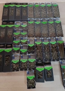 Tornillos de placa de sujeción de 5 kg en blíster restos lote especial Kiloware Kilo  - Imagen 1 de 4