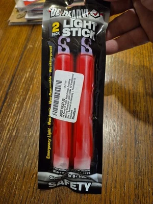 Paquete de 2 varillas de seguridad de 8 horas de duración Foto 1 de 2