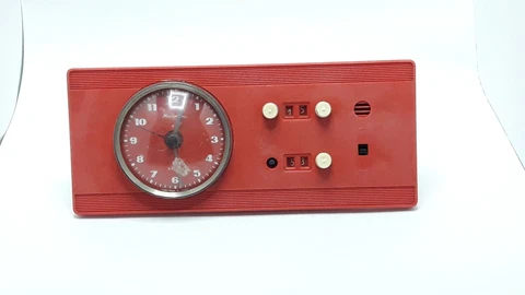 Vintage Soviet Quartz Table Clock Yantar Kitchen Timer USSR Collectibles 1980s Cover