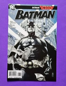 BATMAN #687 J.G. Jones VARIANT Cover Comic Book DC 2009 NRMT 9.4  Batman Reborn - Picture 1 of 4