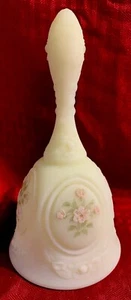 Fenton Frosted Floral Custard Bell Art Glass Signed S. Mullins - Picture 1 of 6
