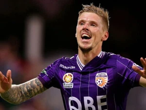 V8885 Andy Keogh Perth Glory Retrato Deportivo Jugador de Fútbol PÓSTER DE PARED IMPRESIÓN REINO UNIDO - Imagen 1 de 13