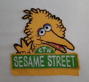 Large Yellow Big Bird ~ Sesame Street Embroidered Patch 7" x 7" - Picture 1 of 12