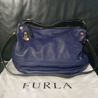 Bolso Bandolera FURLA 2 Vías Mano Mujer Azul Marino Con Candado Dije Foto 1 de 4