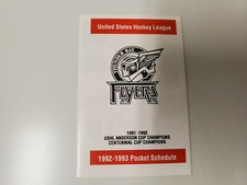 RS20 Thunder Bay Flyers 1991/92 Minor Hockey Pocket Schedule - Molson