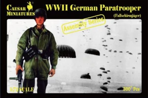 CAESAR MINIATURES 7712 WWII GERMAN PARATROOPER FALLSCHIRMJAGER - Picture 1 of 1