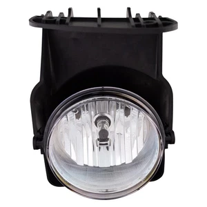 Right Passenger Side Halogen Fog Light for 05-07 GMC Sierra 1500 and Classic - Picture 1 of 7